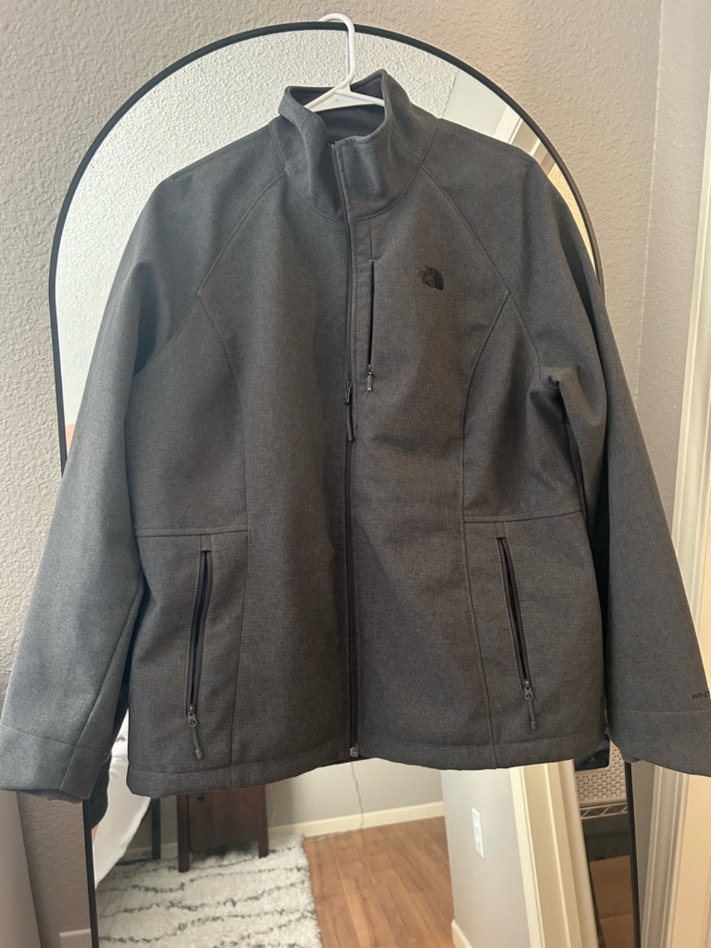 The North Face Women’s Charcoal Gray Lightweight Jacket Size XXL